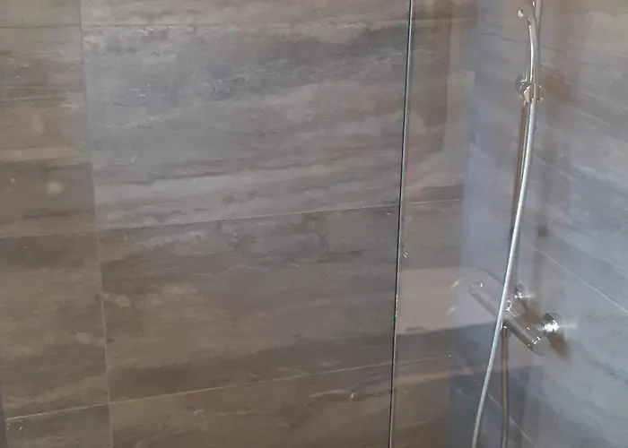 Mezonetový Se Dvéma Balkóny A Výhledem *