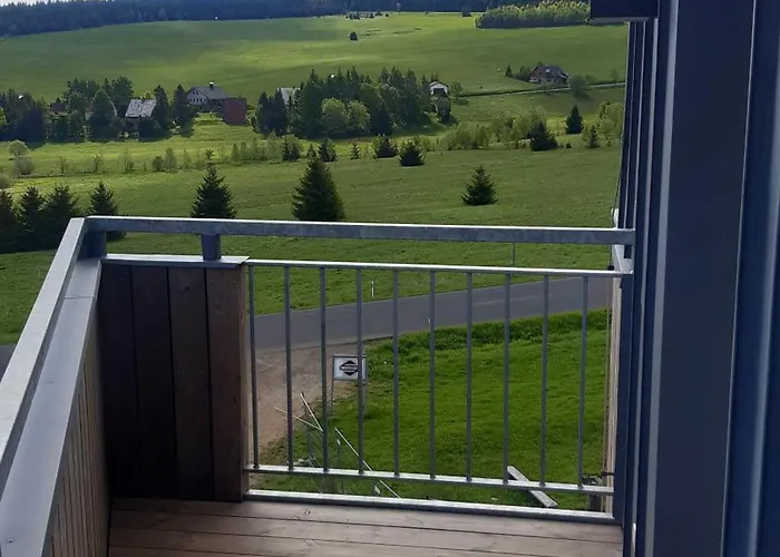 Mezonetový Se Dvéma Balkóny A Výhledem Loučná pod Klínovcem